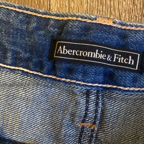 NWT Abercrombie boyfriend shorts - Picture 4 of 6